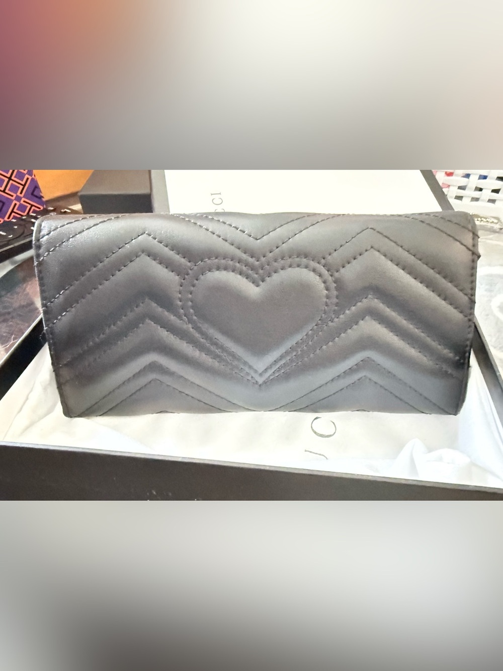 Buttery Smooth Black Quilted Wallet with Silver Hardware BNIB - Picture 3 of 7